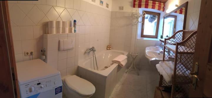 Toni Sailer Haus Apartment Kitzbühel Eksteriør bilde